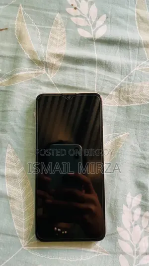 Vivo Y19 128 GB Blue