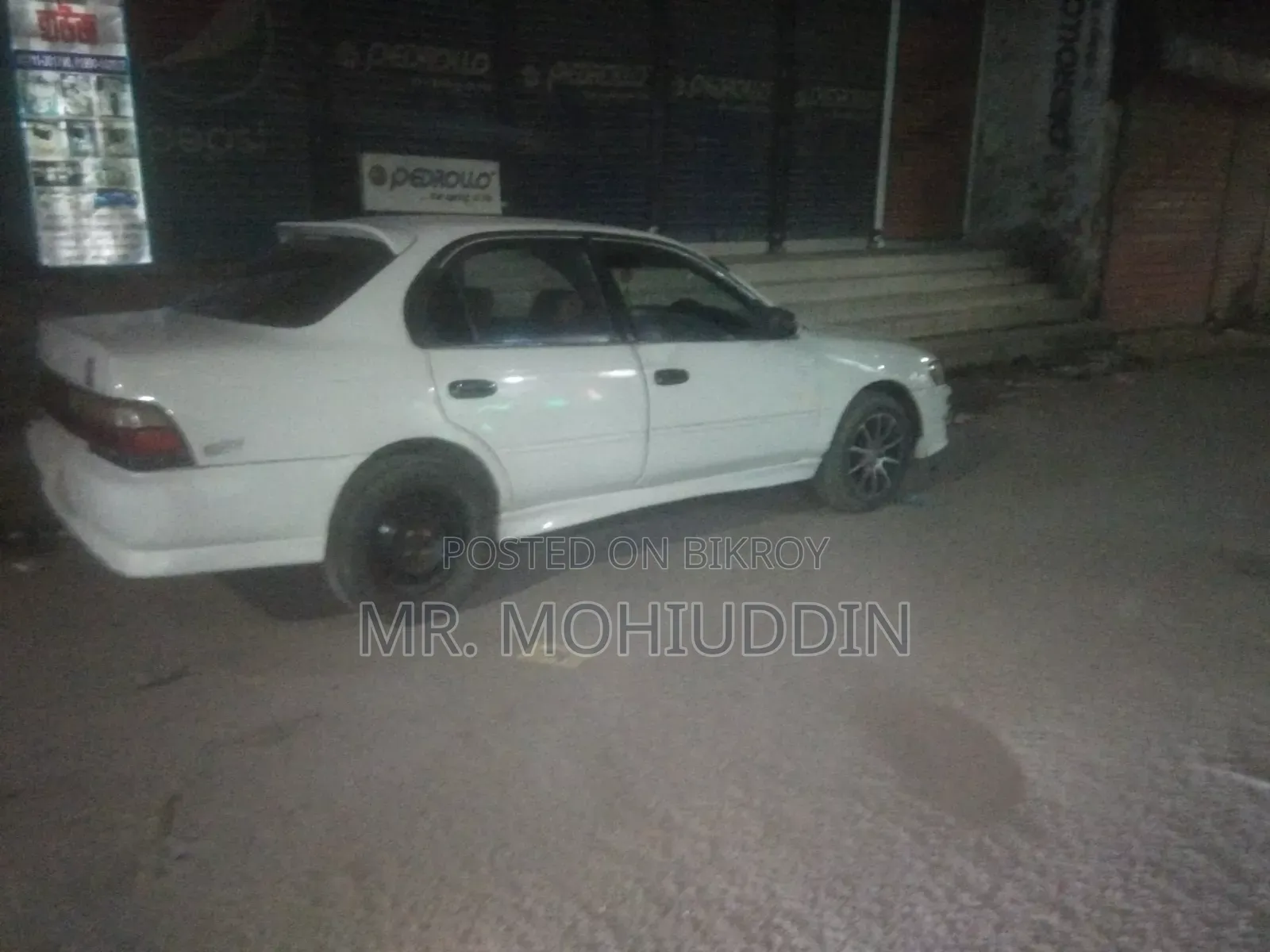 Toyota Corolla 1994 White