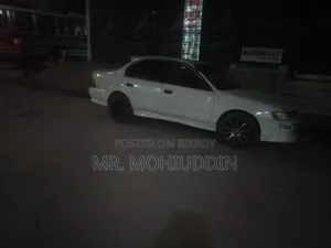 Toyota Corolla 1994 White