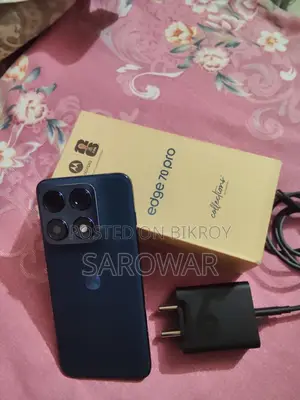 মোটোরোলা এজ ৭০ ৫জি ২৫৬ জিবি ব্লু