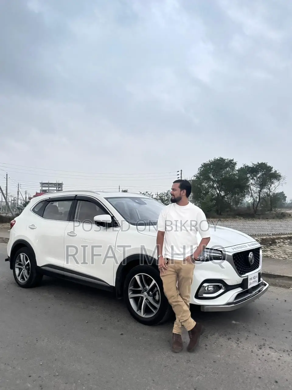 নতুন এমজি এইচএস ট্রফি ১.৫টি ২০২৪ সাদা