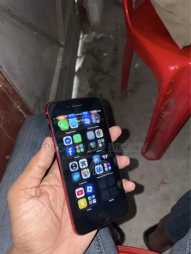 New Apple iPhone SE (2020) 64 GB Red