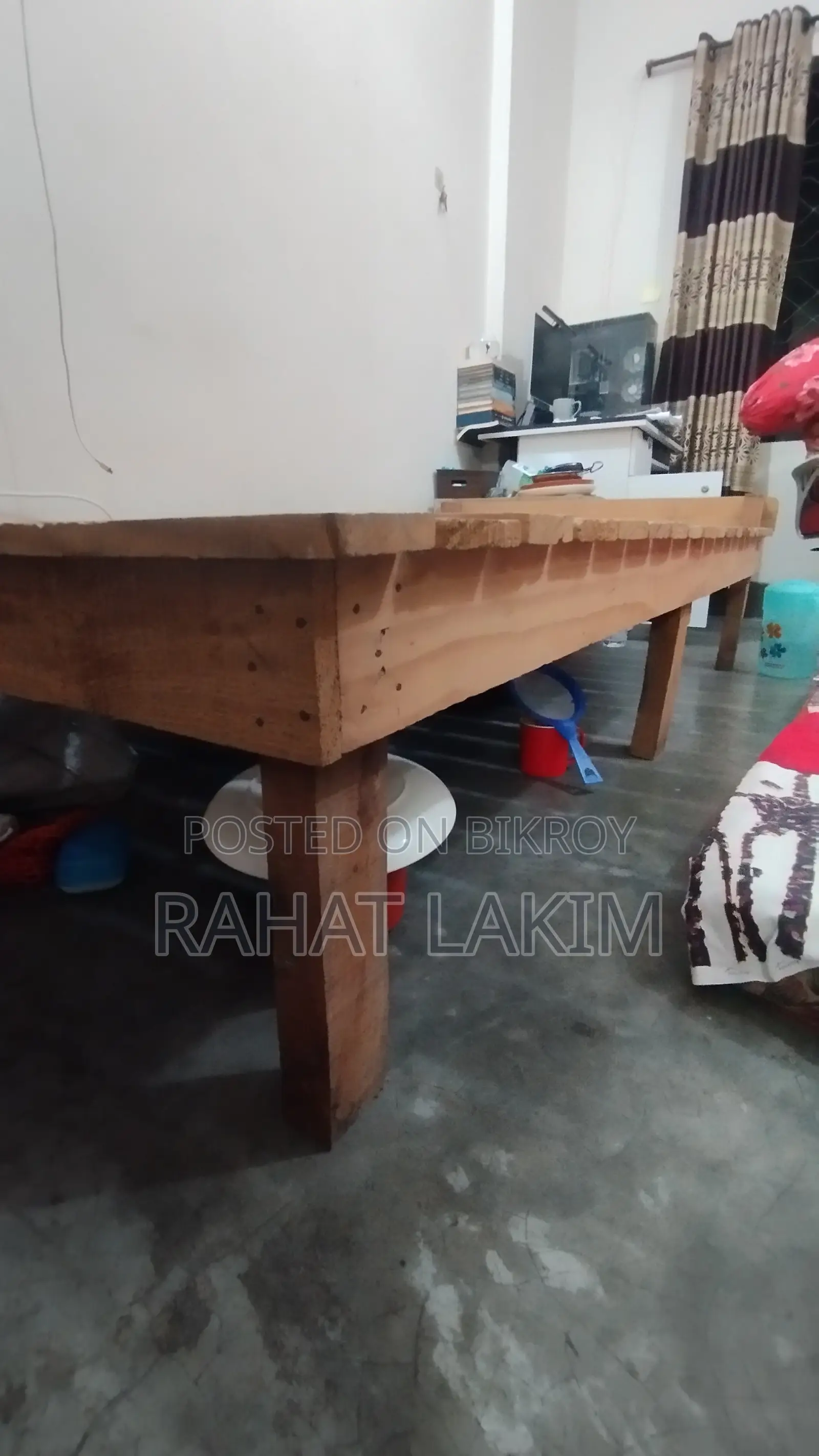 Single Bed (Length- 78" & Width- 42")