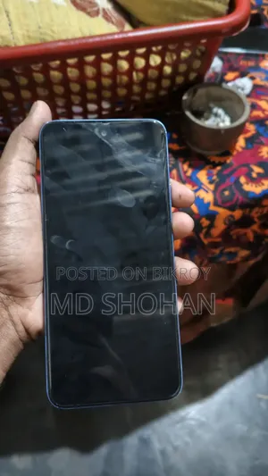 Infinix Hot 60i 128 GB Blue