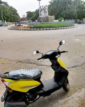 নিউ রানার স্কুটি-১১০ ২০২৫ ইয়েলো