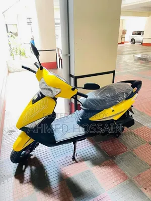 নিউ রানার স্কুটি-১১০ ২০২৫ ইয়েলো