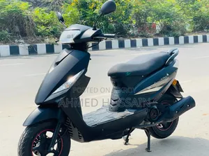 নিউ রানার স্কুটি-১১০ ২০২৫ ইয়েলো
