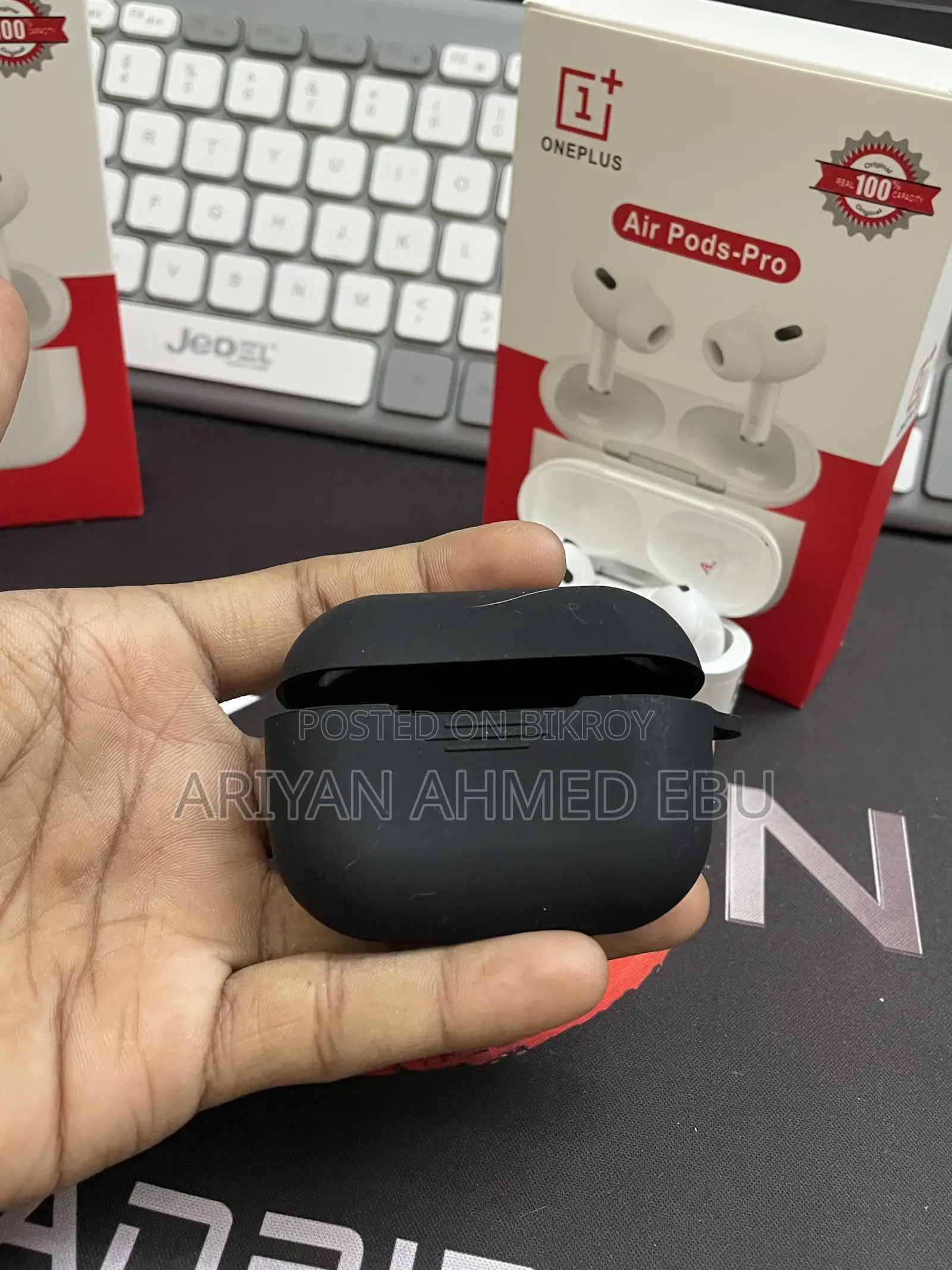অন প্লাস এয়ারপডস