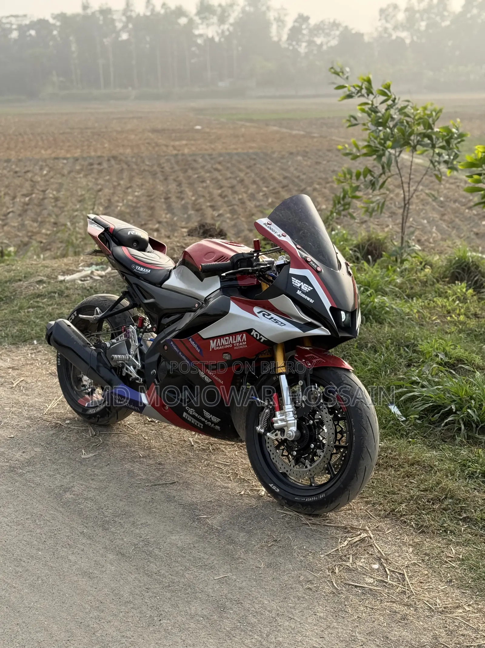Yamaha R15M 2022 Red