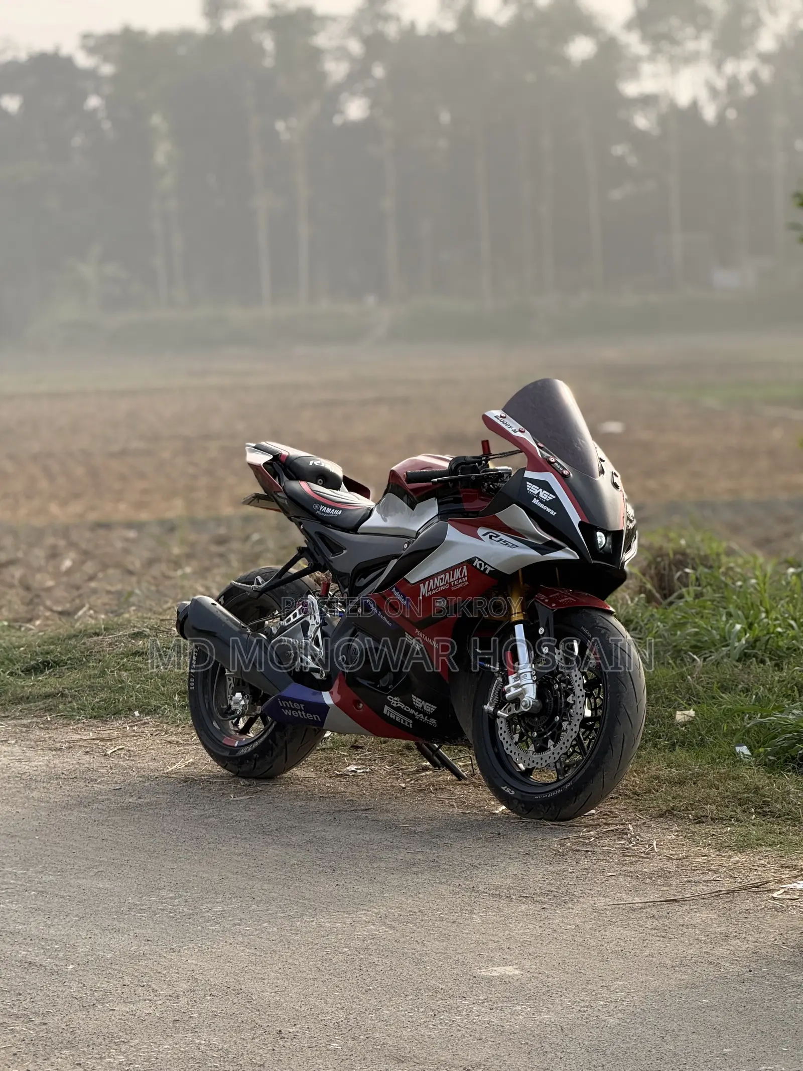 Yamaha R15M 2022 Red