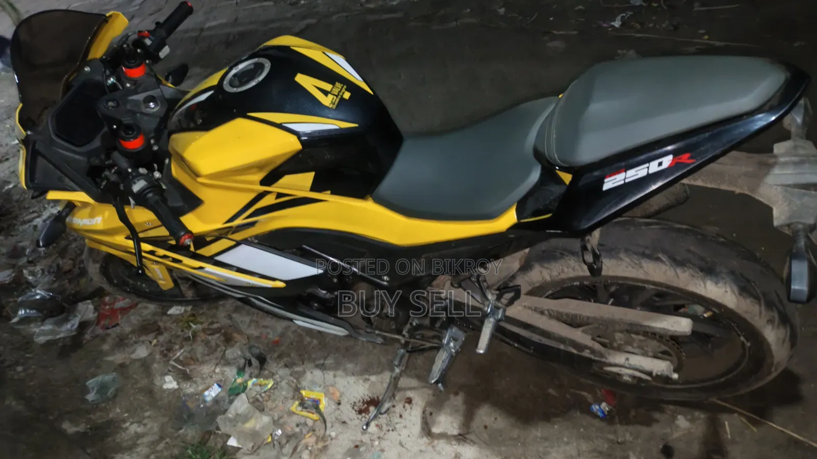 GPX Demon GR200R 2026 Yellow