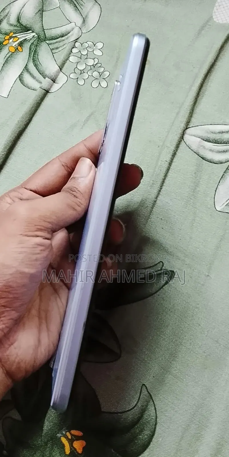 New Vivo Y21 64 GB Silver