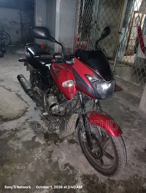 বাজাজ পালসার ১৫০ ২০১৪ লাল