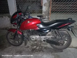 বাজাজ পালসার ১৫০ ২০১৪ লাল