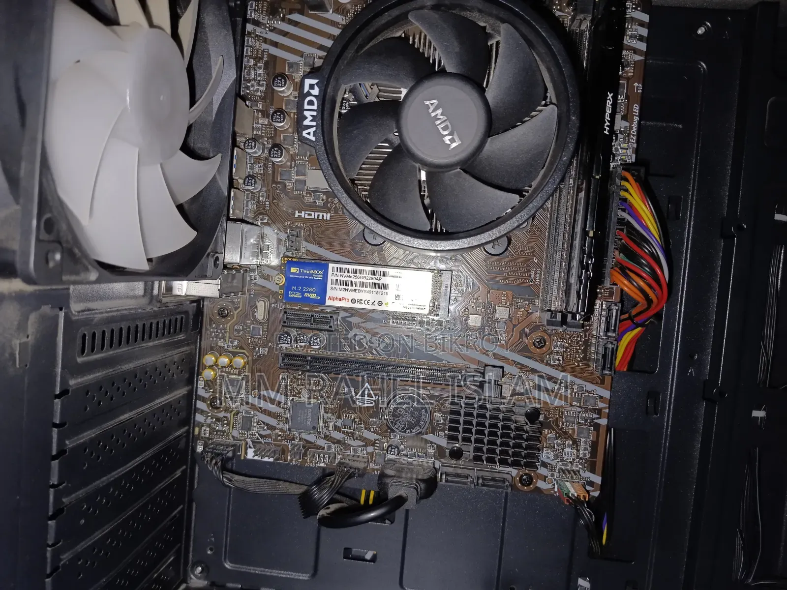 Desktop Computer 8GB AMD Ryzen 5 SSD 256GB