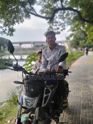 Yamaha FZS V4 2025 Purple