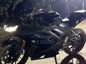 Yamaha R15 V3 2019 Black