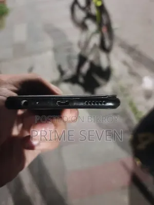 Vivo Y15 64 GB
