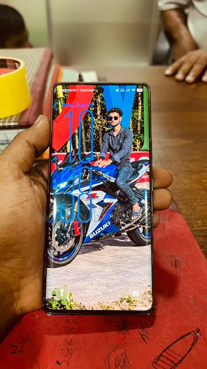 নতুন টেকনো পোভা কার্ভ ২৫৬ জিবি কালো