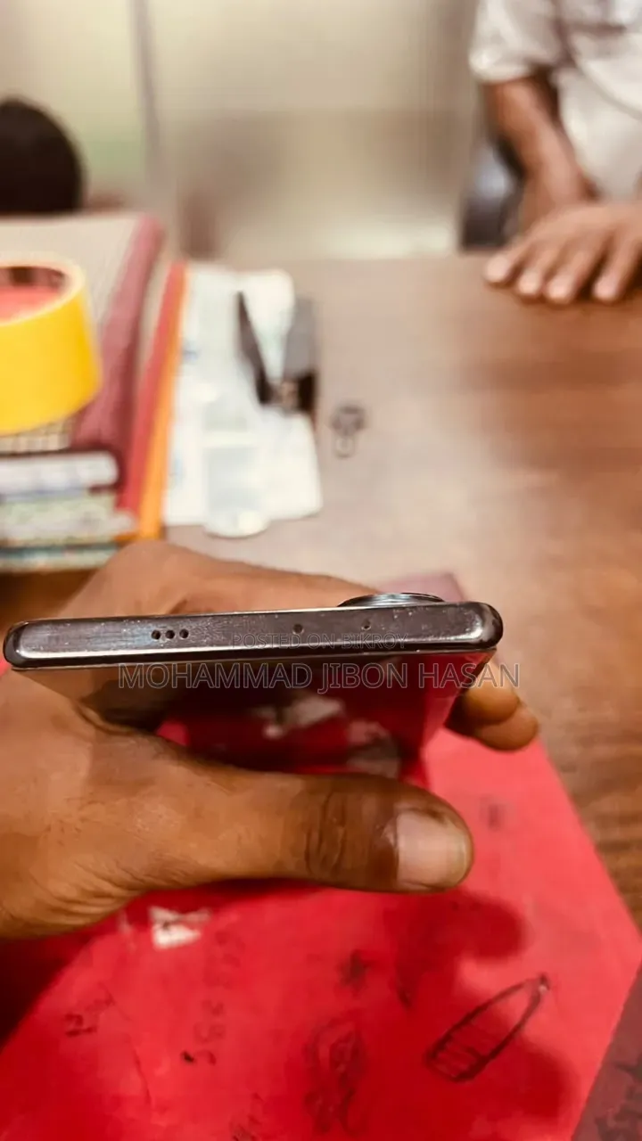 নতুন টেকনো পোভা কার্ভ ২৫৬ জিবি কালো
