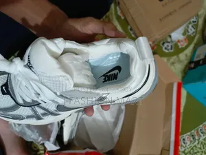 Nike B2K Size: 40, 41