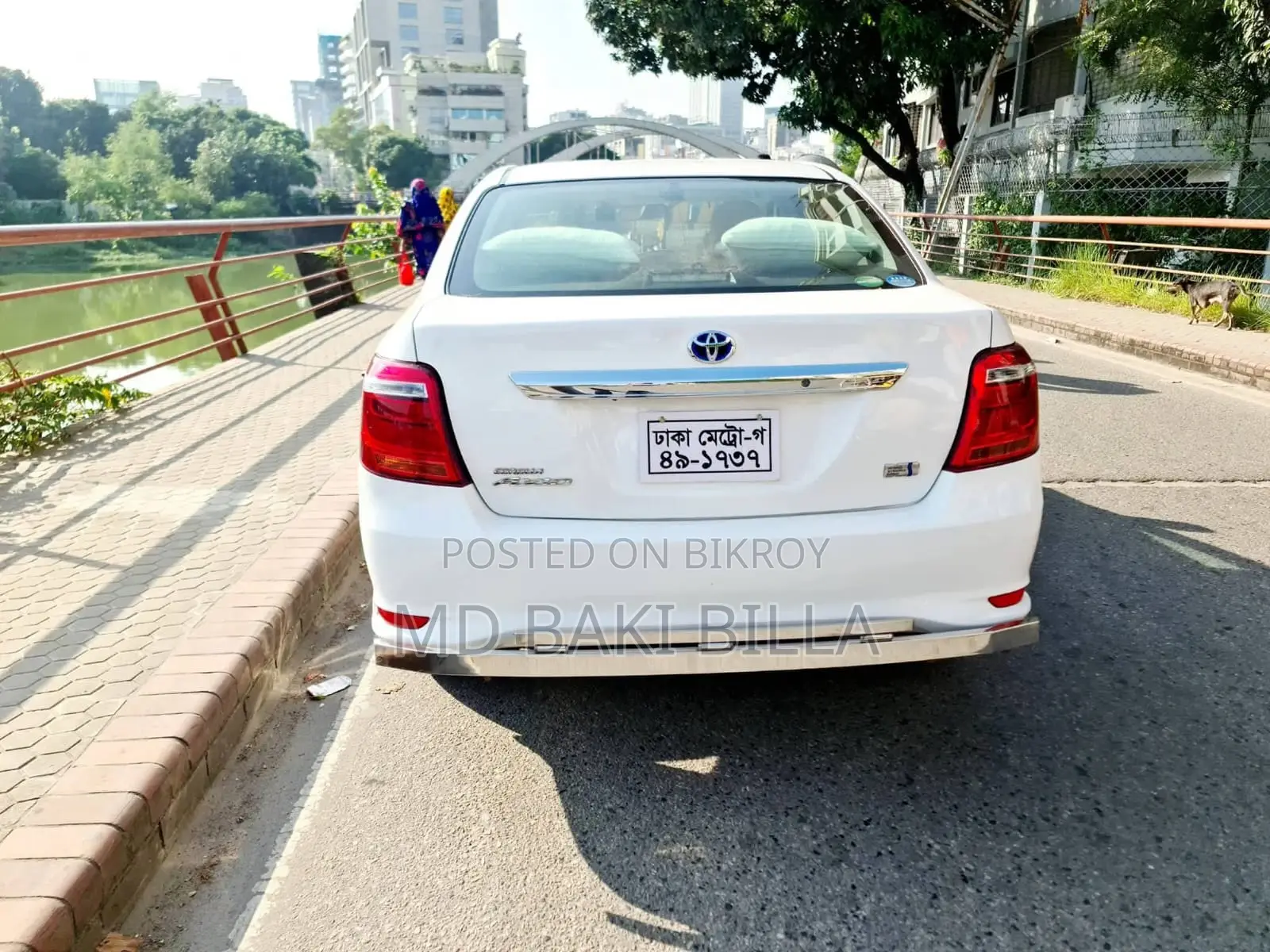 টয়োটা এক্সিও ১.৫ হাইব্রিড ২ডব্লিউডি ২০১৭ সাদা