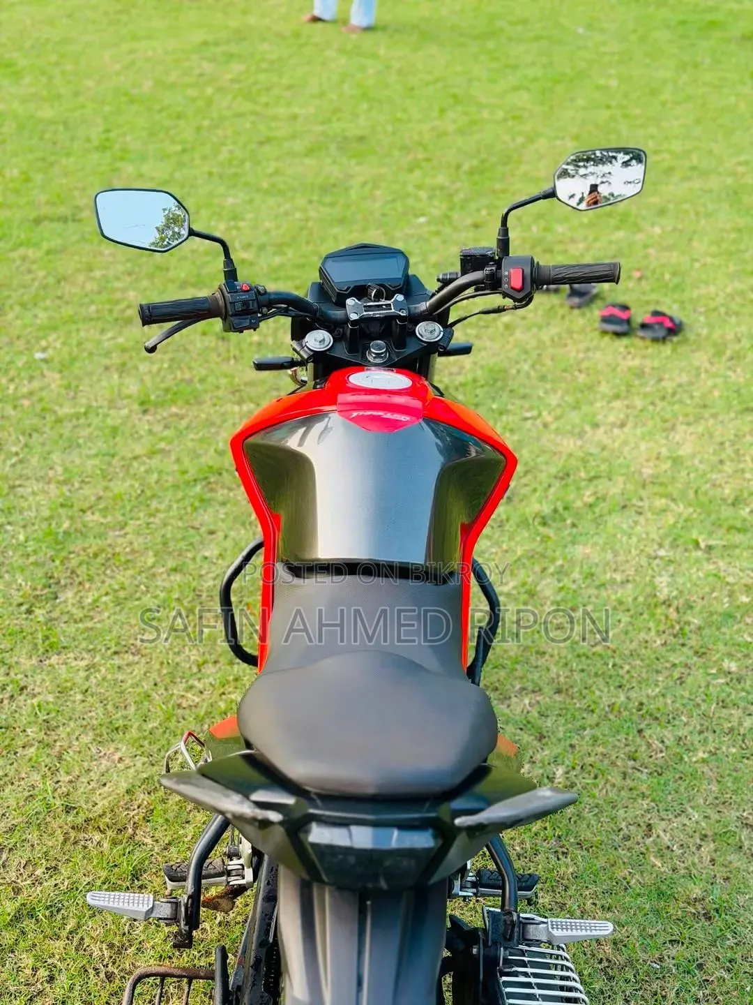 Hero Thriller 160R 2020 Red