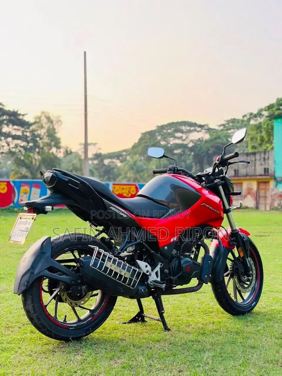 Hero Thriller 160R 2020 Red