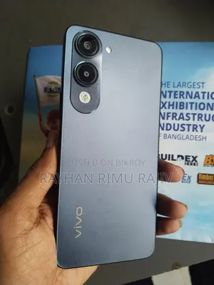 Vivo Y04 64 GB