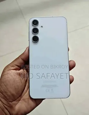 স্যামসাং গ্যালাক্সি এ৫৫ ২৫৬ জিবি হোয়াইট