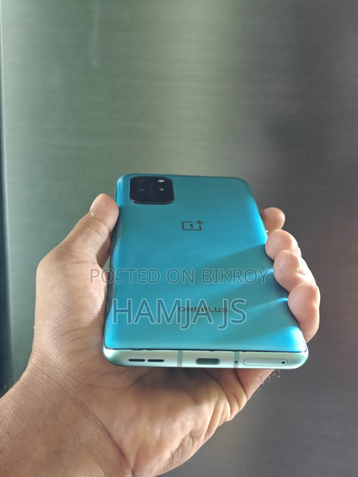 নতুন ওয়ানপ্লাস ৮টি ১২৮ জিবি সাদা