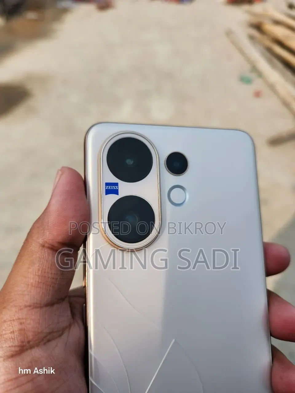 Vivo V60 256 জিবি গোল্ড