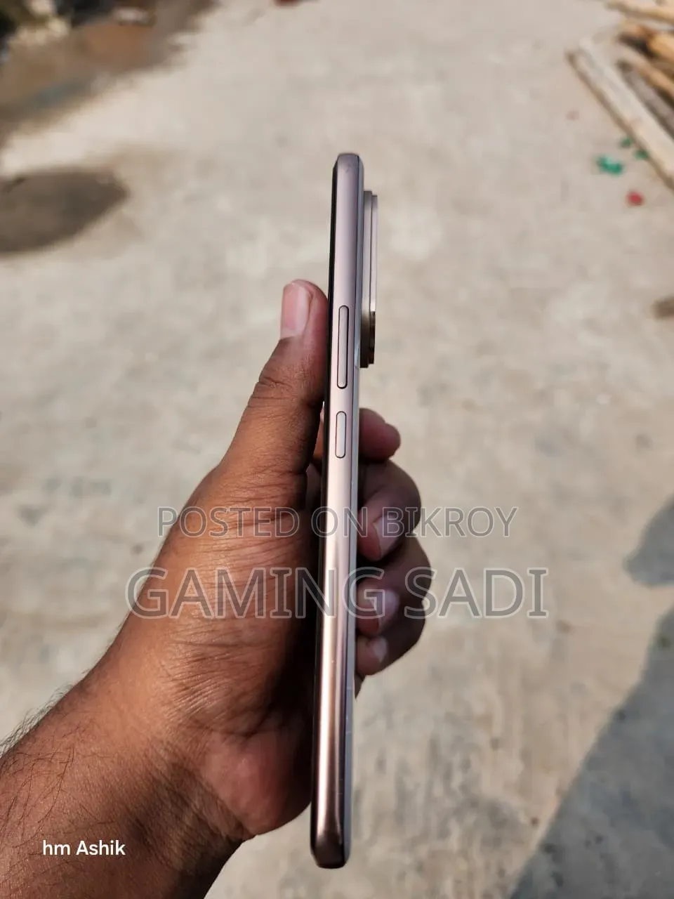 Vivo V60 256 জিবি গোল্ড