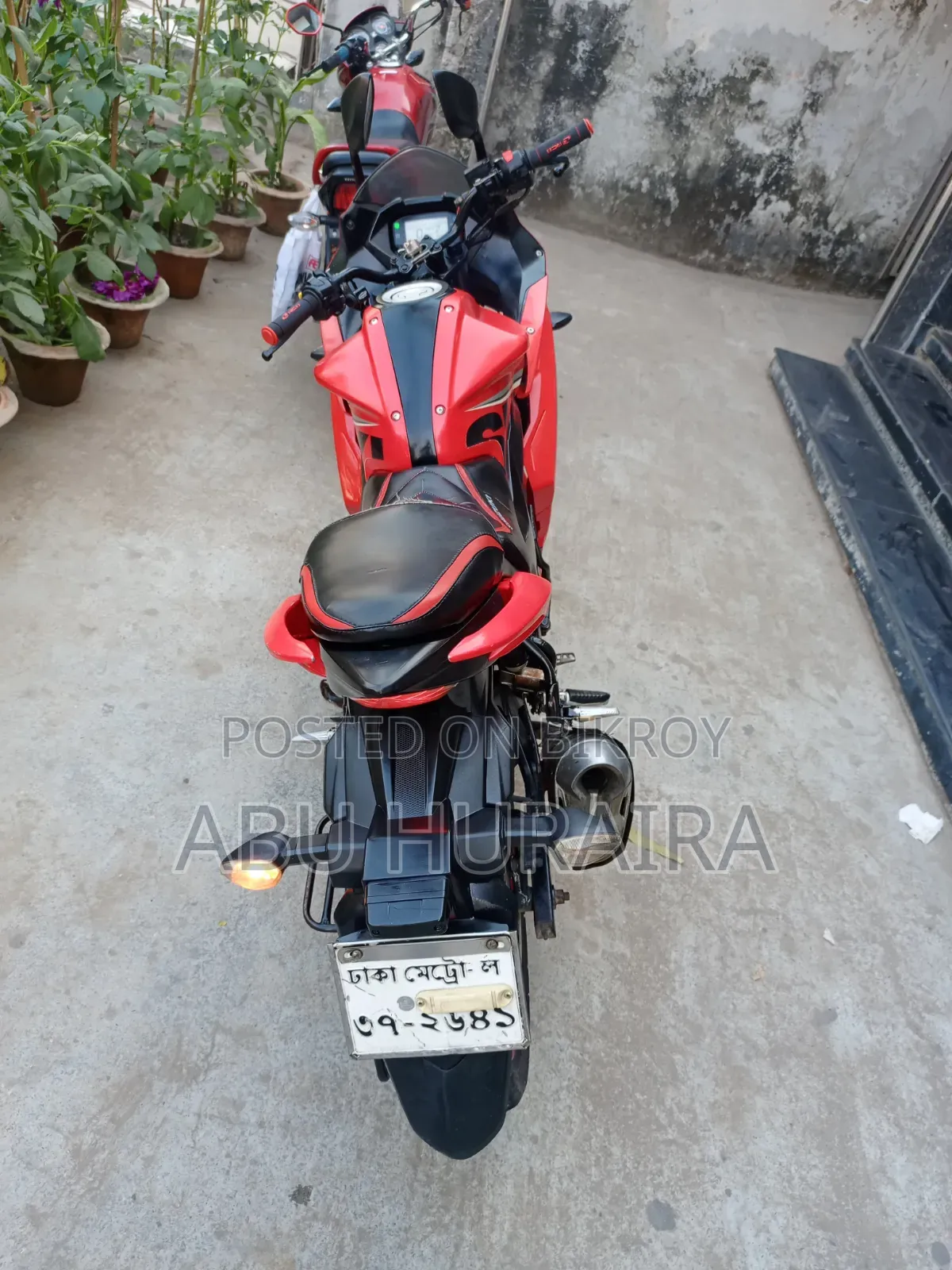 সুজুকি জিক্সার এসএফ ২০১৮ লাল
