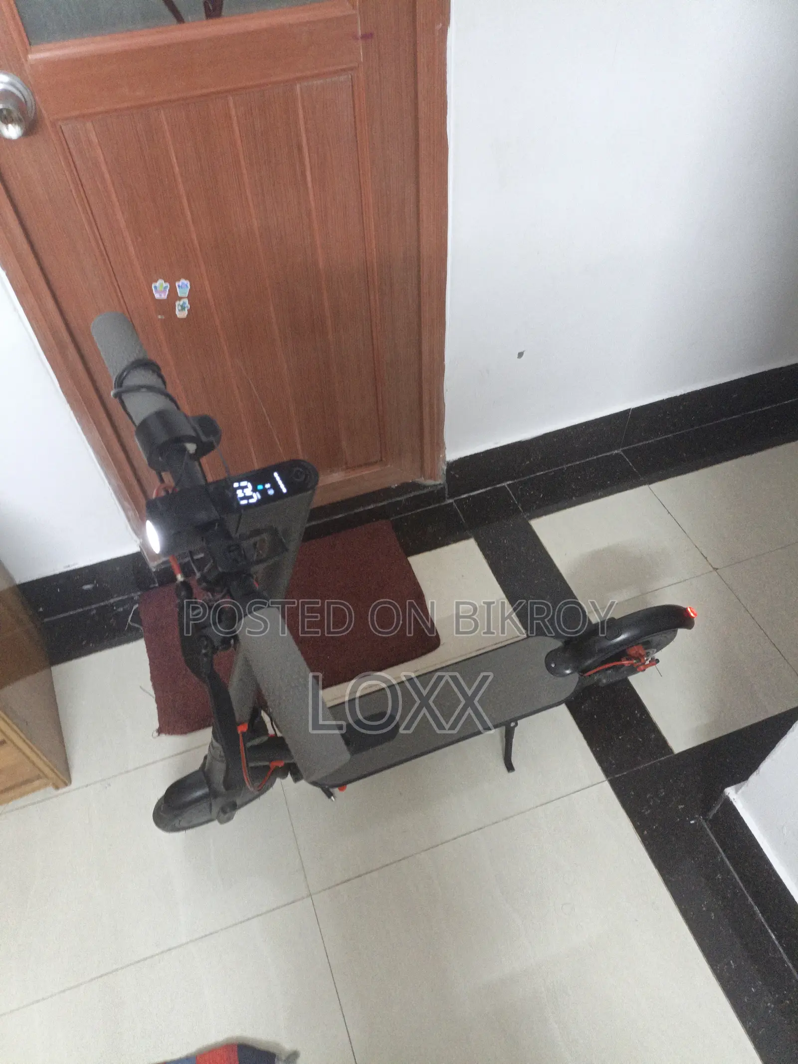 নতুন মোটরসাইকেল ২০২২ গ্রে