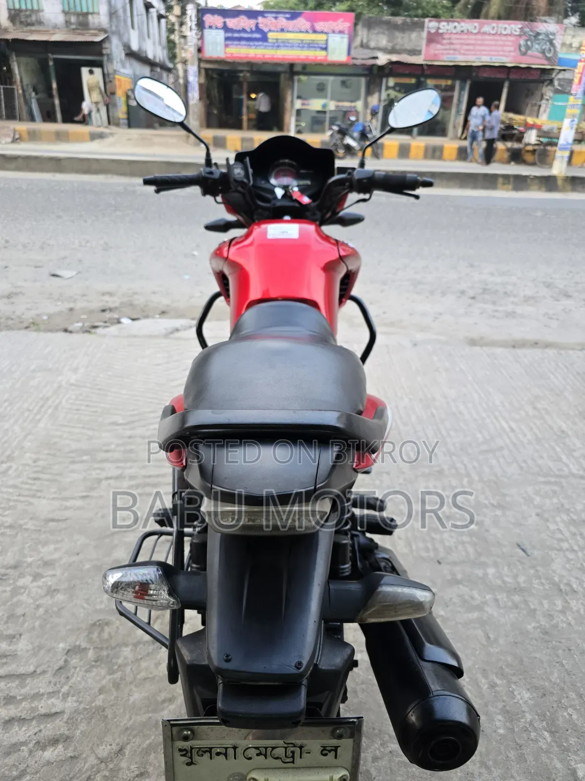 হিরো হাংক ২০১৮ লাল