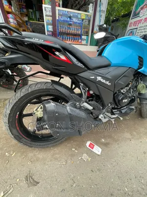 টিভিএস অ্যাপাচি আরটিআর ১৬০ ৪ভি ২০২৬ ব্লু
