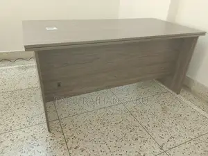 HATIL Dryden-138 Executive Table | 3 Days Used | 15% OFF
