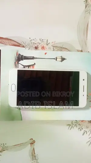 Oppo F1s 32 GB Gold