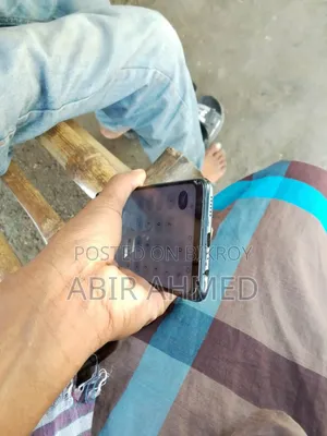 Vivo Y73 64 GB