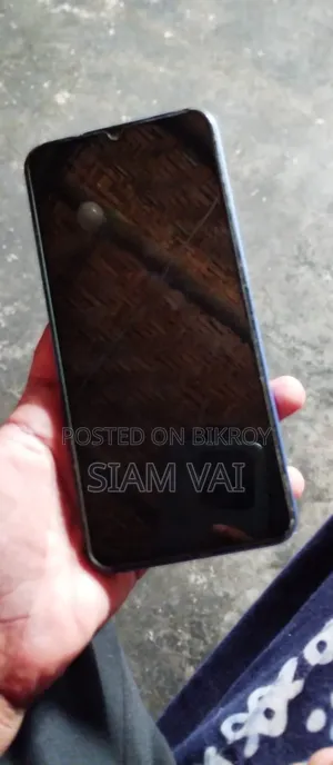 Vivo Y21 64 GB Blue