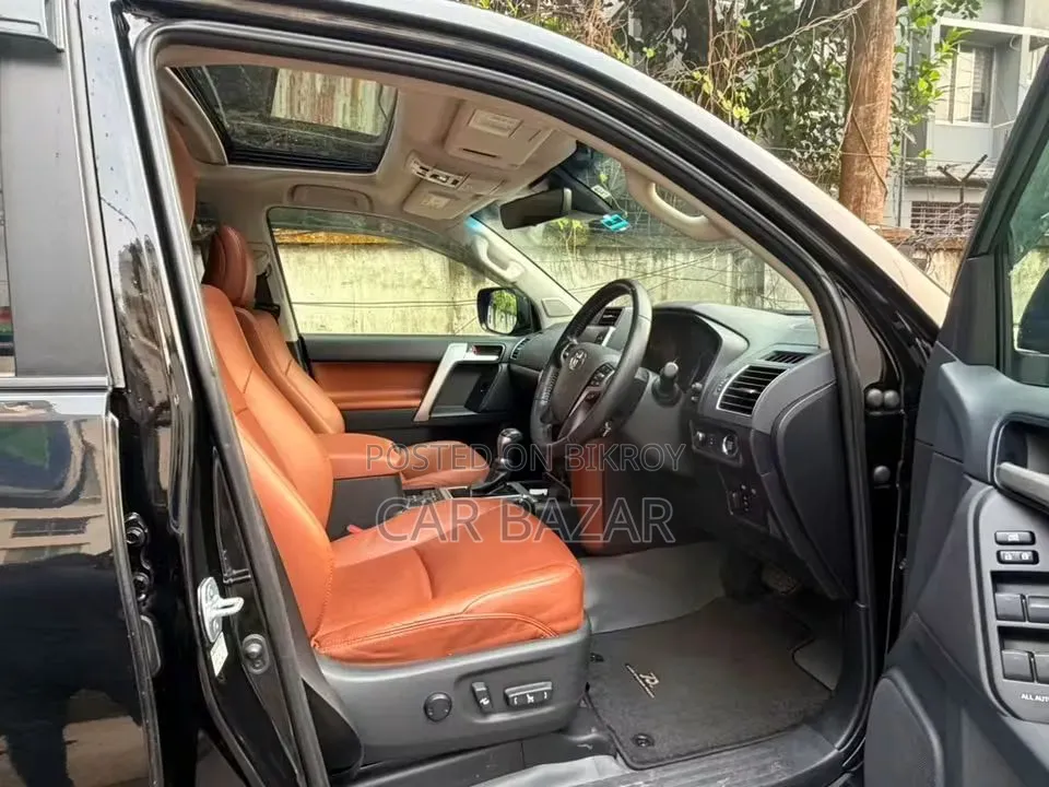 Toyota Land Cruiser Prado 2.7 2021 Black