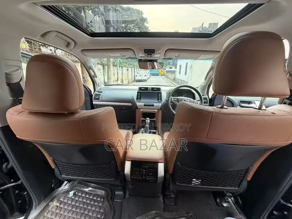 Toyota Land Cruiser Prado 2.7 2021 Black