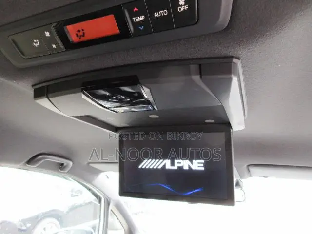 Toyota Noah 2021 Pearl