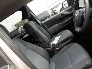 Toyota Noah 2022 Gray