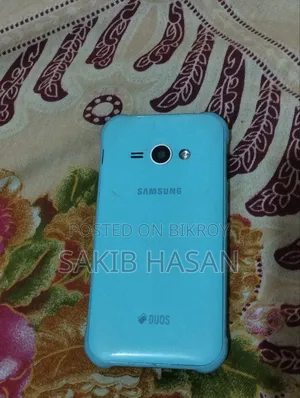 Samsung Galaxy J1 Ace 4 GB Blue