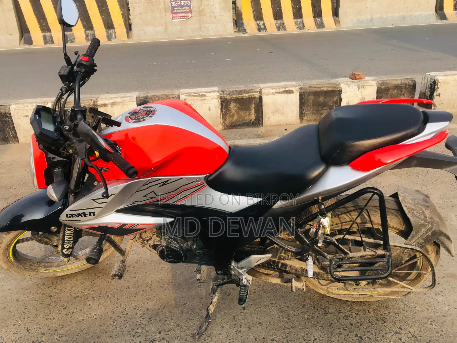 Suzuki Gixxer 2024 Orange