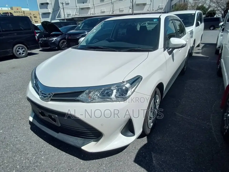 Toyota Axio 2021 White