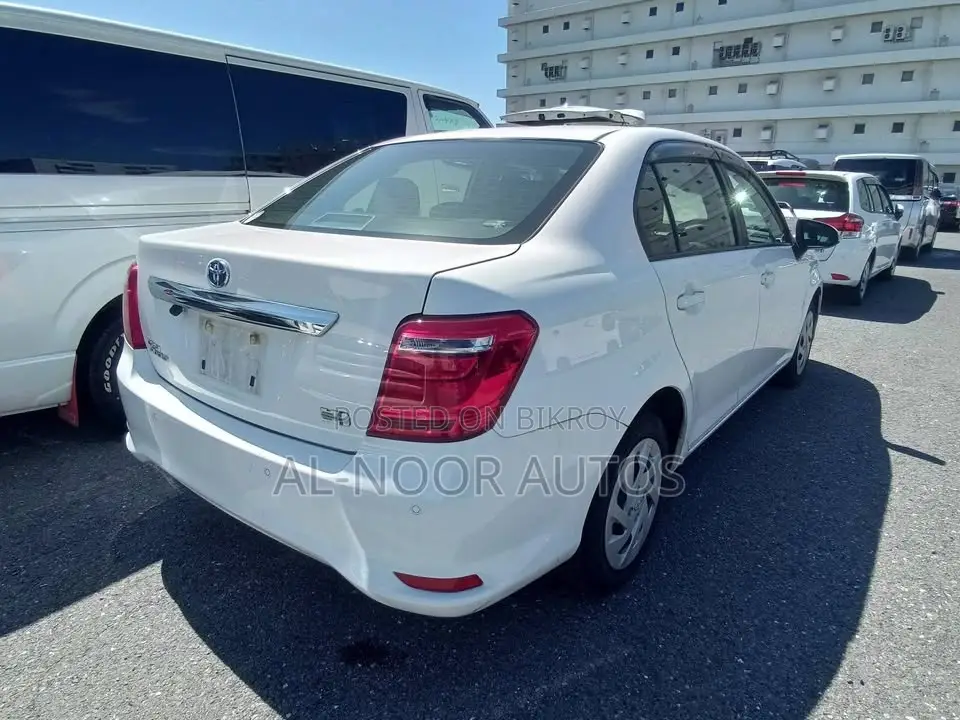 Toyota Axio 2021 White
