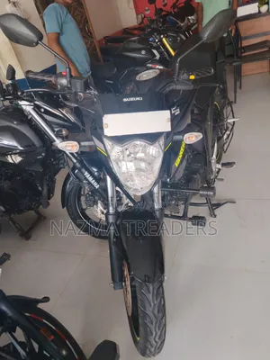 সুজুকি জিক্সার ২০২৬ কালো